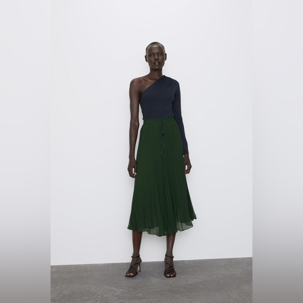 Zara Pleated Culottes Green XS